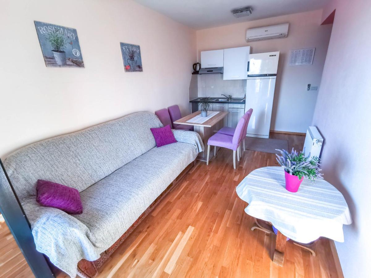 Apartments Vukovic Vanja Makarska Extérieur photo