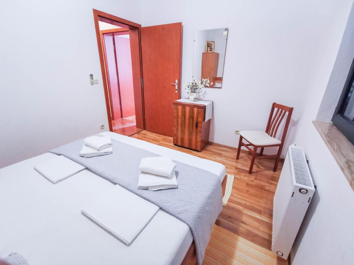 Apartments Vukovic Vanja Makarska Extérieur photo