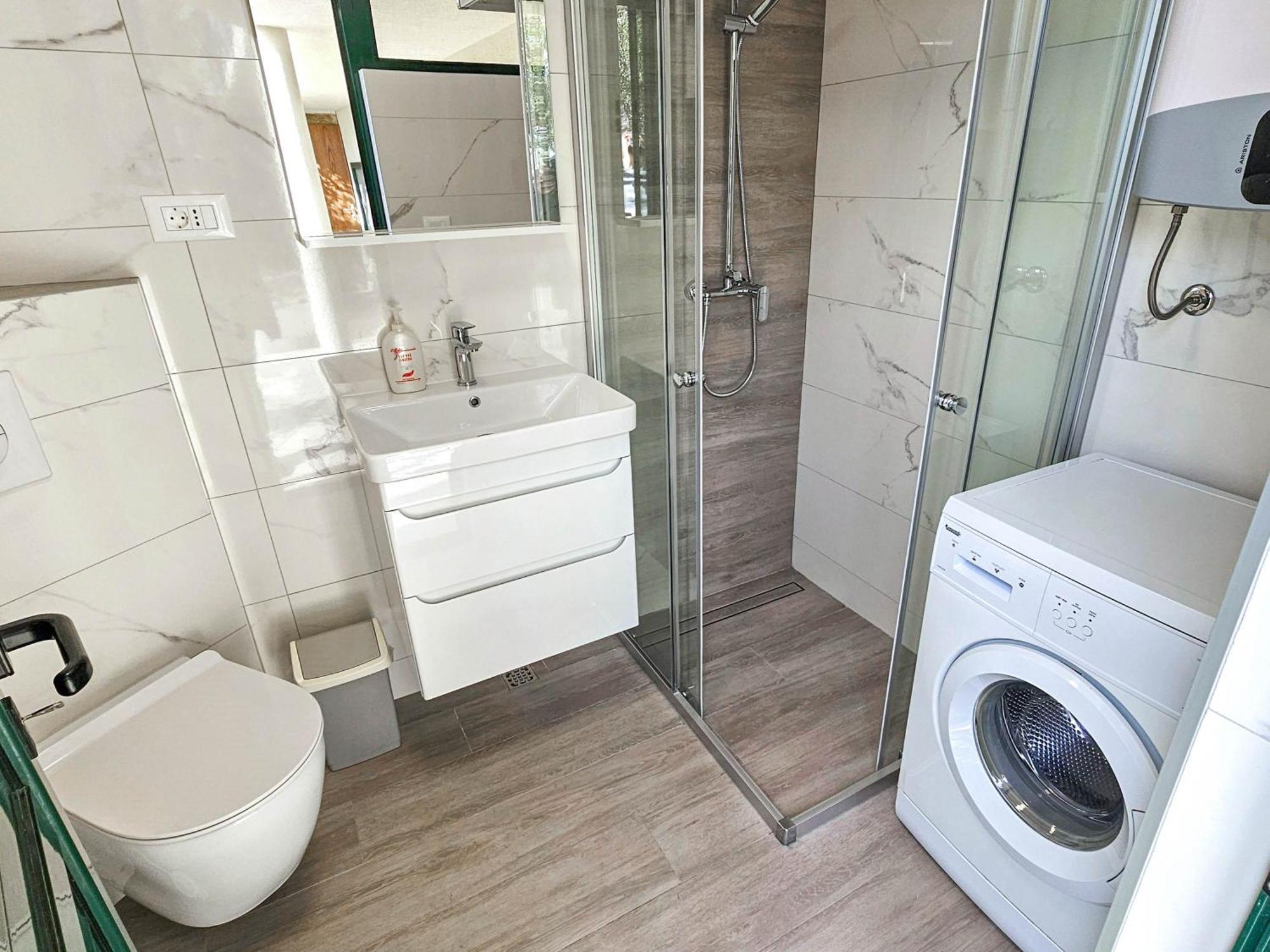 Apartments Vukovic Vanja Makarska Extérieur photo
